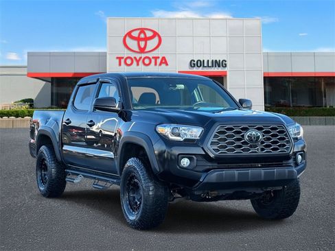 Used 2022 Toyota Tacoma TRD Off-Road image 7