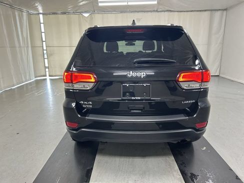 Used 2020 Jeep Grand Cherokee Laredo AWD/4WD image 20