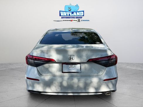 Certified 2024 Honda Civic Sport image 4