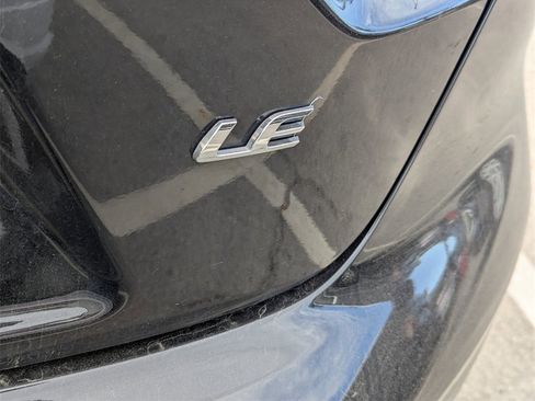 Certified 2025 Toyota Corolla LE image 6