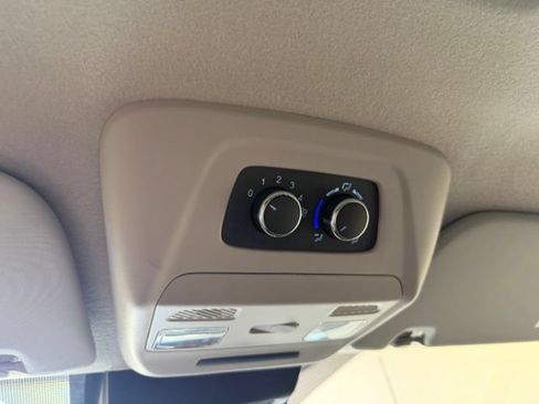 Used 2025 Ford Transit 350 XLT RWD image 24