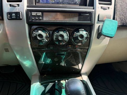 Used 2004 Toyota 4Runner Limited RWD image 27