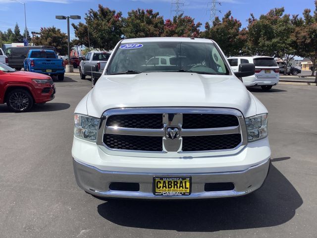 Used 2019 RAM 1500 Classic SLT AWD/4WD image 4