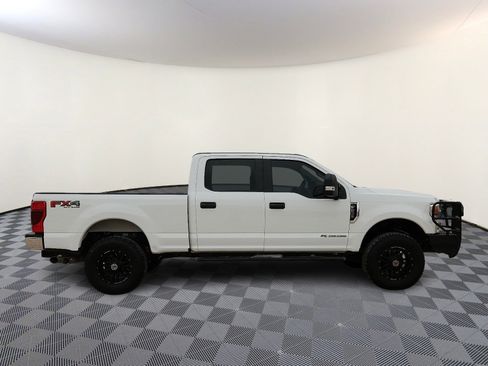 Used 2020 Ford F250 XL w/ STX Appearance Package AWD/4WD image 5