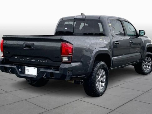 Used 2019 Toyota Tacoma SR5 image 13