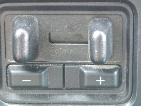 Used 2022 Ford F150 XLT w/ Equipment Group 302A High AWD/4WD image 8