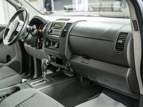 Used 2006 Nissan Frontier LE image 23