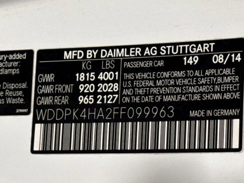 Used 2015 Mercedes-Benz SLK 250 image 21