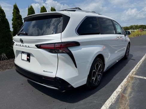 New 2026 Toyota Sienna Platinum AWD/4WD image 2