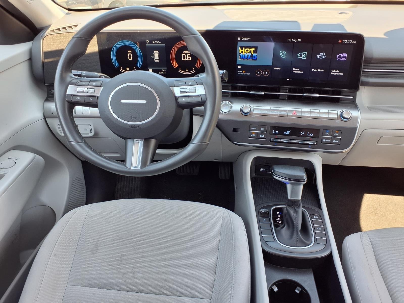 Used 2025 Hyundai Kona SEL AWD/4WD image 5