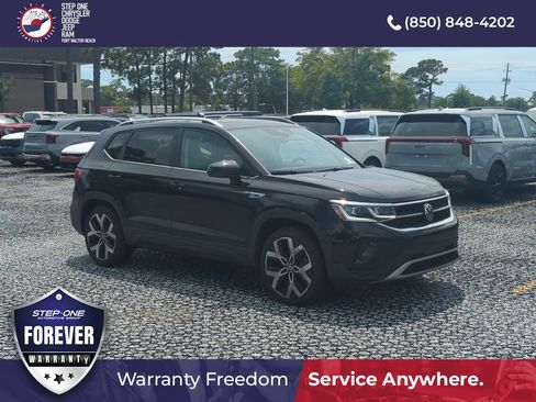 Used 2023 Volkswagen Taos SEL AWD/4WD image 8