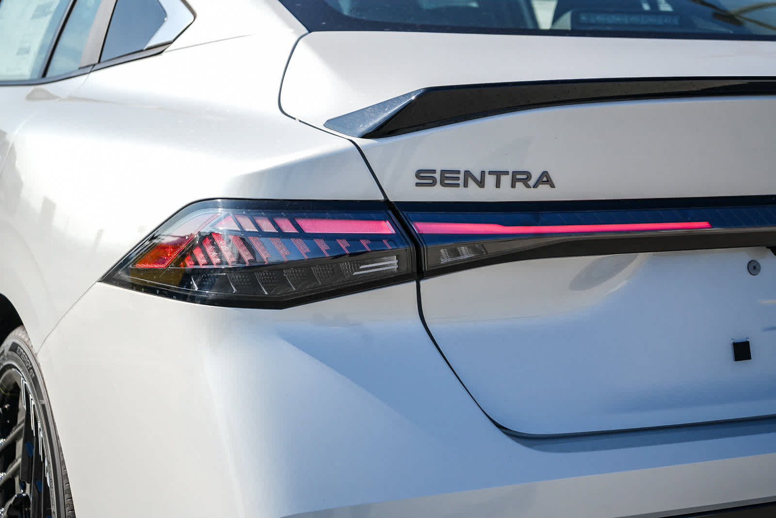 New 2027 Nissan Sentra SR w/ SR Premium Package FWD image 9