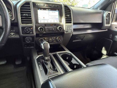 Used 2017 Ford F150 Raptor w/ Equipment Group 802A Luxury image 28