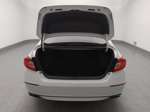 Used 2019 Honda Accord Sport image 29