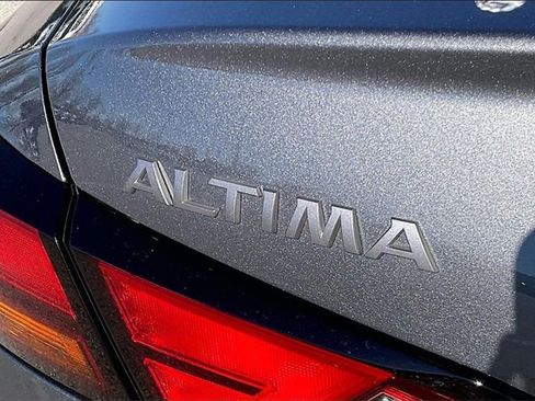 Certified 2025 Nissan Altima 2.5 S image 8