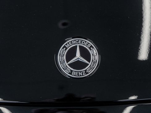 New 2026 Mercedes-Benz GLB 250 4MATIC image 5