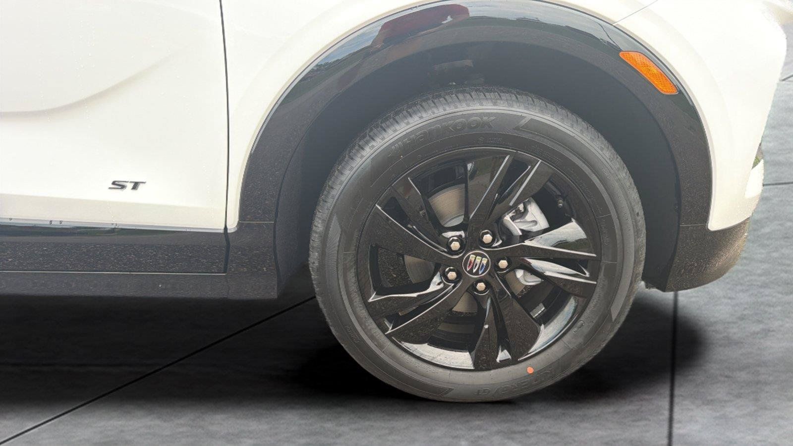 New 2026 Buick Encore GX Sport Touring w/ Advanced Technology Package AWD/4WD image 26