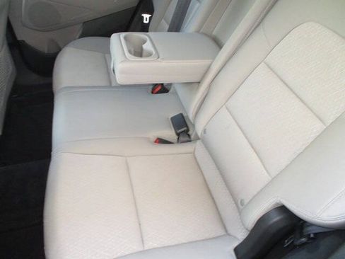 Used 2018 Hyundai Tucson SE AWD/4WD image 19