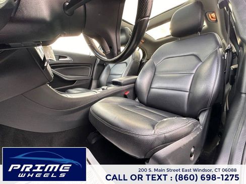 Used 2015 Mercedes-Benz GLA 250 4MATIC image 10