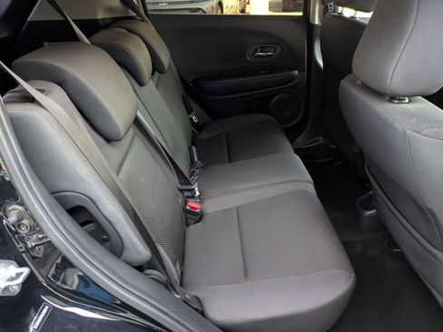 Used 2019 Honda HR-V LX image 26