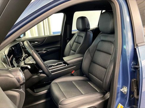 Used 2025 Chevrolet Equinox LT w/ Convenience Package II AWD/4WD image 10