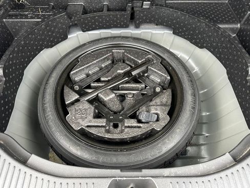 Used 2019 Chevrolet Trax LT w/ LT Convenience Package image 43