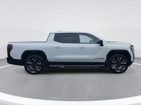 New 2025 GMC Sierra EV Denali image 4
