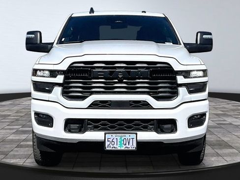 Certified 2026 RAM 2500 Big Horn AWD/4WD image 27