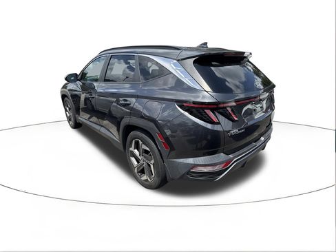 Used 2023 Hyundai Tucson SEL w/ Convenience Package FWD image 3