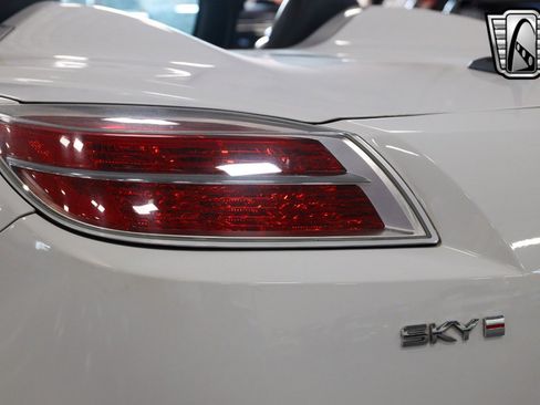 Used 2008 Saturn Sky Red Line image 11