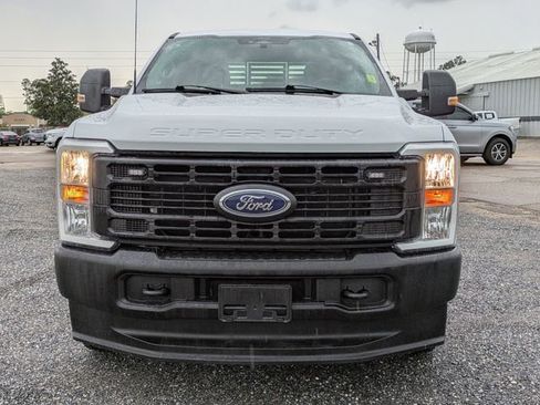 Used 2024 Ford F250 XL image 9