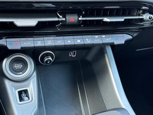 New 2024 Dodge Hornet GT image 19