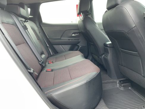 Certified 2025 Nissan Kicks SR image 24