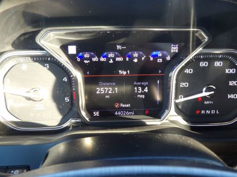 Used 2023 GMC Sierra 2500 Denali w/ Denali Ultimate Package image 16