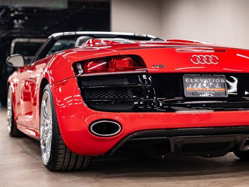Used 2011 Audi R8 V10 AWD/4WD image 33