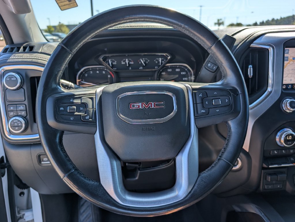 Used 2020 GMC Sierra 1500 SLT RWD image 23