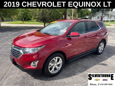 Used 2019 Chevrolet Equinox LT FWD image 1