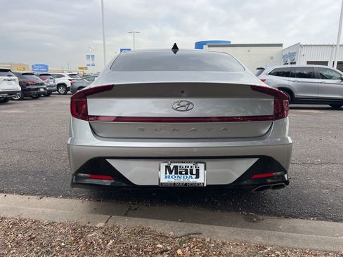 Used 2022 Hyundai Sonata SEL w/ Preferred Accessory Package image 6