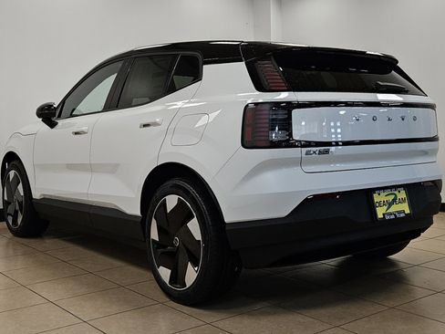 New 2026 Volvo EX30 Plus w/ Protection Package Premier AWD/4WD image 6