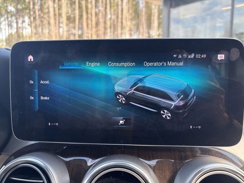 Used 2022 Mercedes-Benz GLC 300 w/ Premium Package Lite image 37