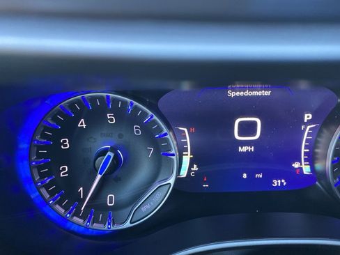 New 2026 Chrysler Pacifica Select image 39