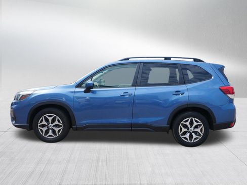 Used 2020 Subaru Forester Premium w/ Popular Package #1 AWD/4WD image 4