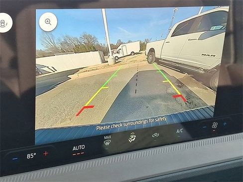 Used 2025 Ford Maverick XL w/ Equipment Group 102A image 14