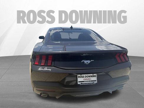 Used 2024 Ford Mustang Coupe RWD image 5