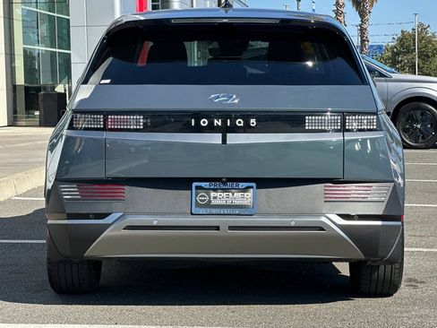 Used 2024 Hyundai Ioniq 5 SE RWD image 5