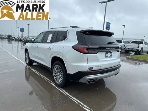 Used 2025 GMC Acadia Denali AWD/4WD image 4