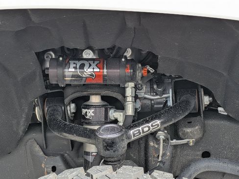 Used 2025 Chevrolet Silverado 2500 Custom w/ Custom Value Package AWD/4WD image 12