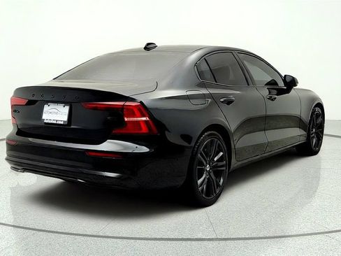 Used 2024 Volvo S60 B5 Plus w/ Climate Package FWD image 4