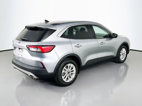 Used 2022 Ford Escape SE w/ Convenience Package FWD image 7