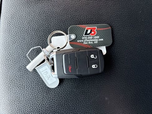 Used 2024 RAM 3500 Tradesman w/ Chrome Appearance Group AWD/4WD image 49